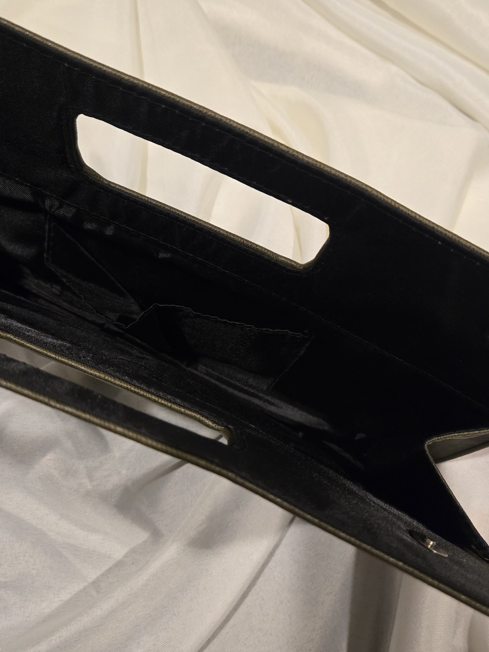 New Olive Green Women's Handheld Clutch - Picture 4 of 6
